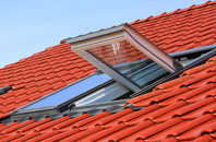 Adstock roof window